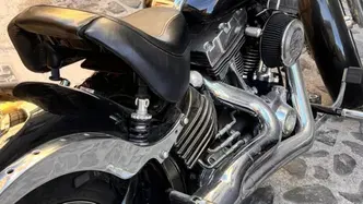 Harley-Davidson 1584 Rocker (2008 - 09) - FXCW
