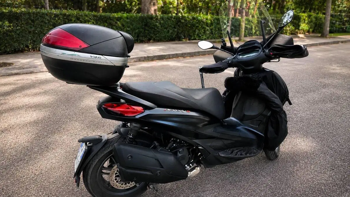 Piaggio Beverly 400 S ABS-ASR (2021 - 24)  (3)