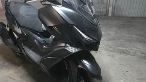 Kymco Xciting VS 400i (2023 - 26)  (13)