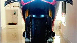 Ducati Panigale V4 R (2023 - 24)  (7)