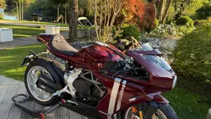 MV Agusta Superveloce 800 98 (2023 - 26)  (2)