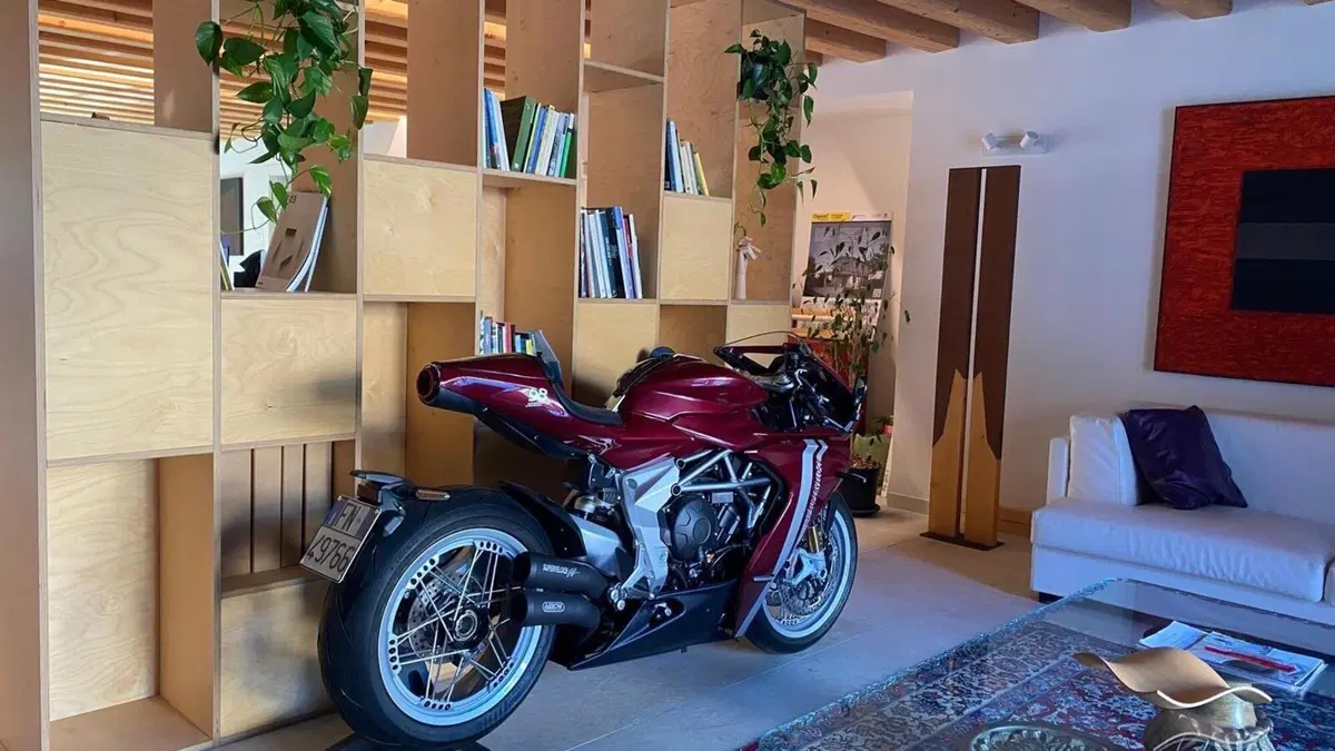 MV Agusta Superveloce 800 98 (2023 - 26)  (6)