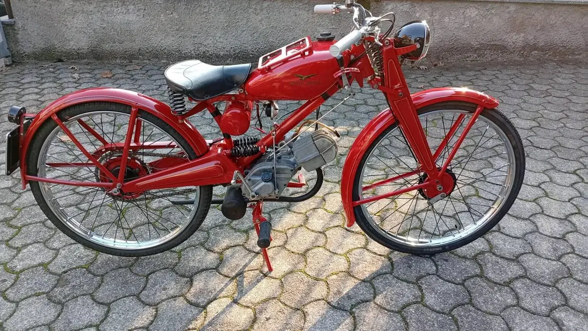 Moto Guzzi   (3)