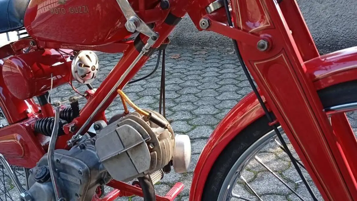 Moto Guzzi   (7)