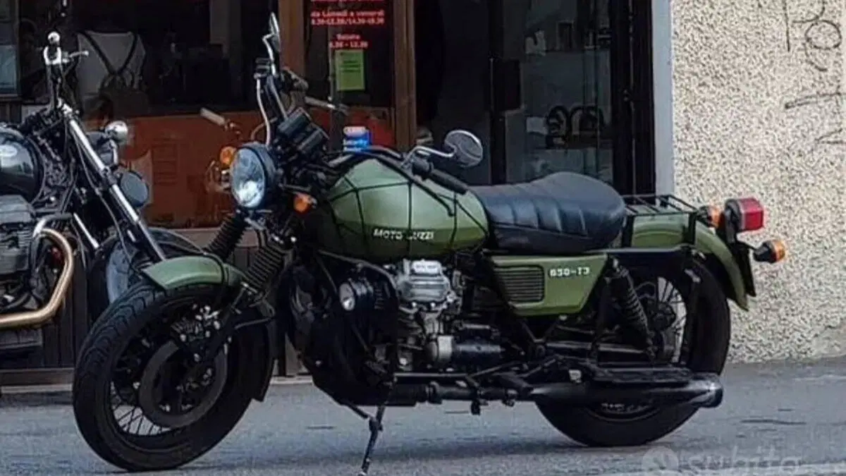 Moto Guzzi   (4)