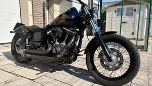 Harley-Davidson 1584 Street Bob (2008 - 15) - FXDB  (3)
