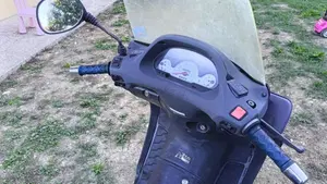 Honda Foresight (1998 - 2004)  (2)