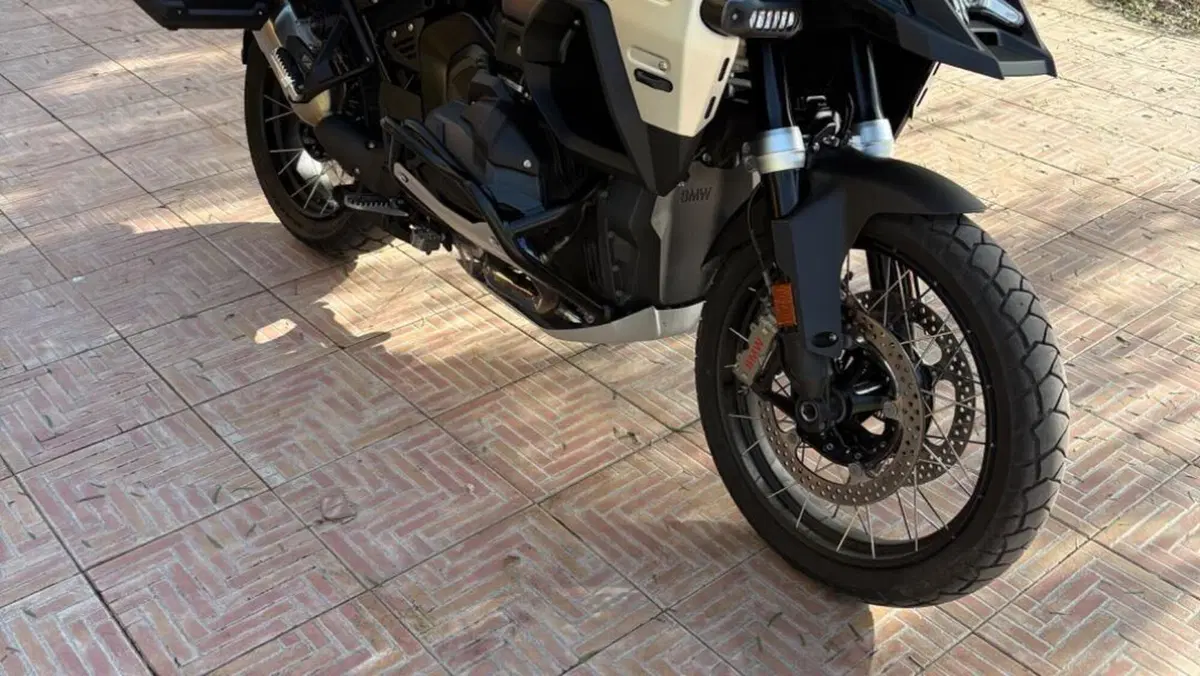 Bmw R 1300 GS Adventure Triple Black (2025 - 26)  (2)