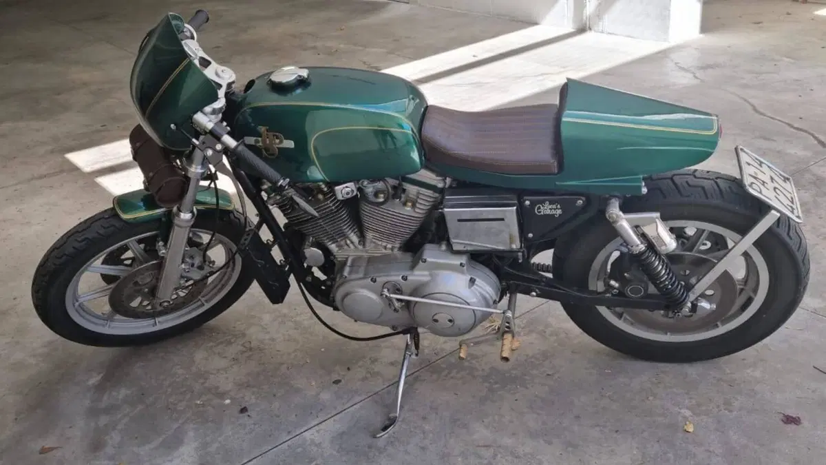 Harley-Davidson 883 Hugger (1992 - 93) - XLH  (4)
