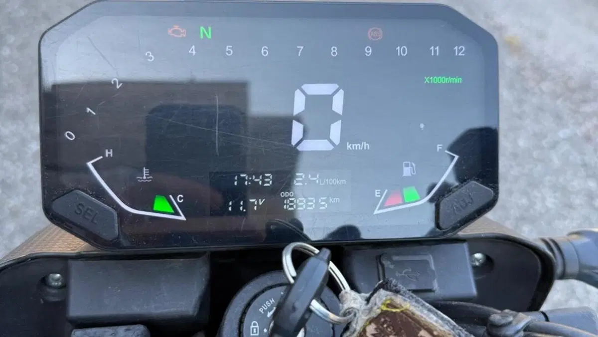 Voge Brivido 125R (2023 - 26)  (10)