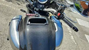 Yamaha VMAX Carbon (2015 - 16)  (8)