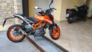 KTM 390 Duke ABS (2017 - 20)  (2)