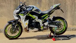 Kawasaki Z 900 A2 (2021 - 24)  (2)