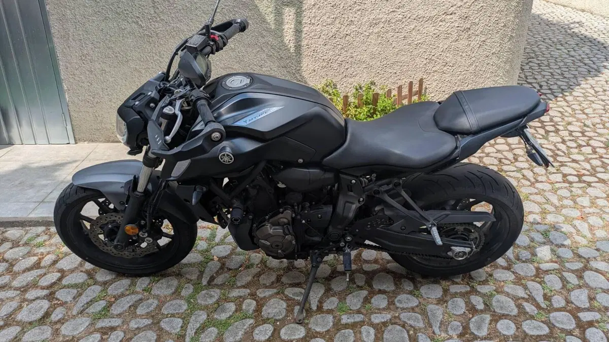 Yamaha MT-07 (2018 - 20)  (2)