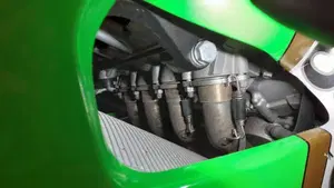 Kawasaki Ninja 636 ZX-6R (2005 - 06)  (6)