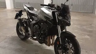 Honda CB 1000 Hornet (2025 - 26)