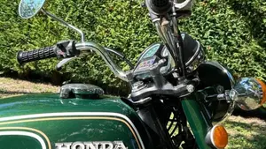 Honda CB 350 Four  (9)