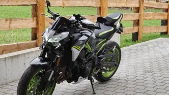 Kawasaki Z 900 (2021 - 24) usata