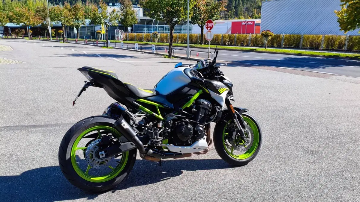 Kawasaki Z 900 (2021 - 24)  (4)