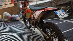 KTM 250 EXC-F Six Days (2020)  (2)