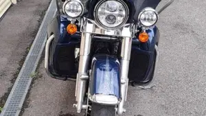Harley-Davidson 1690 Electra Glide Ultra Limited (2016) - FLHTK  (16)