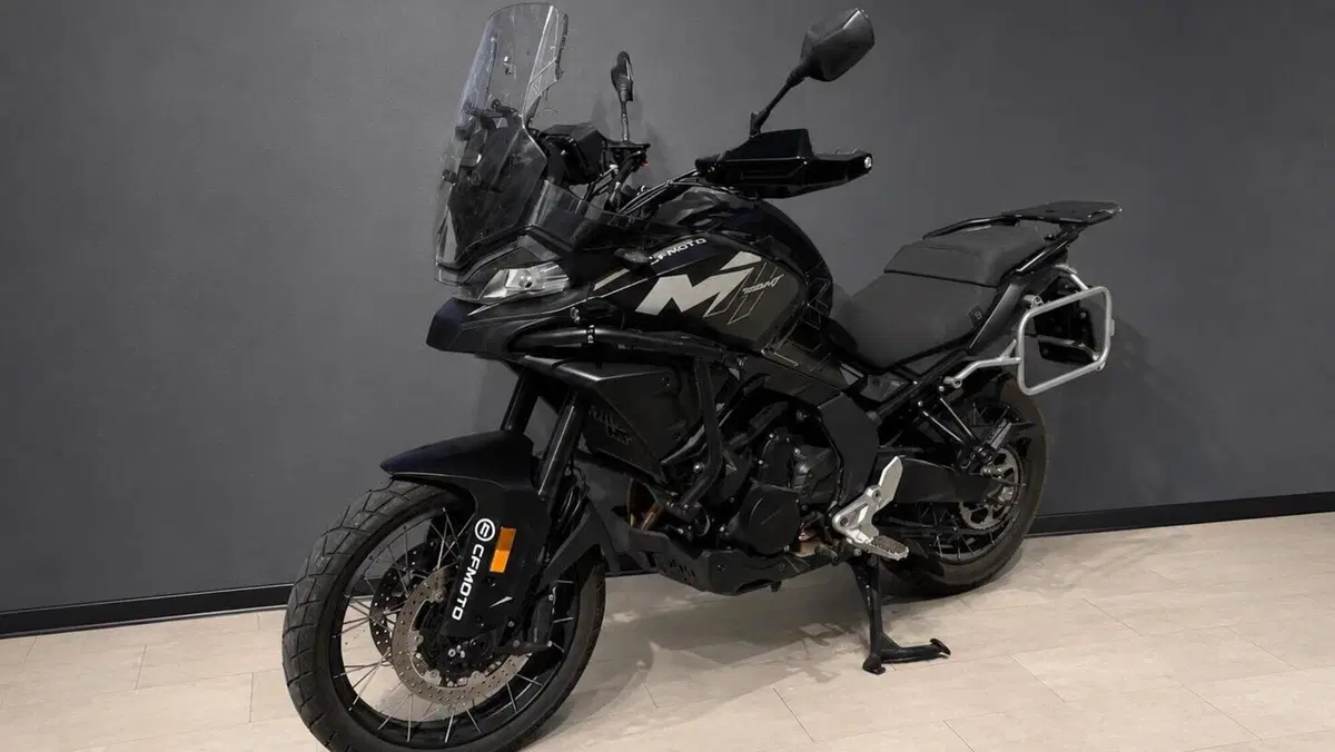 CFMOTO 700MT Adventure (2025 - 26) 