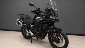 CFMOTO 700MT Adventure (2025 - 26)  (3)