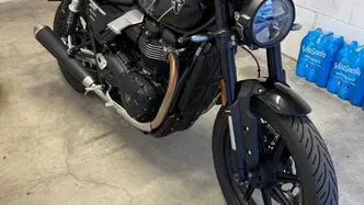 Triumph Speed Twin 900 (2025 - 26) usata
