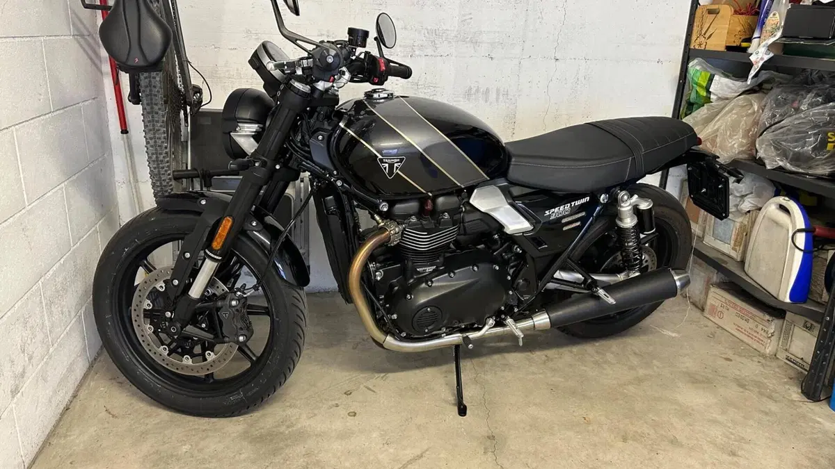 Triumph Speed Twin 900 (2025 - 26)  (3)