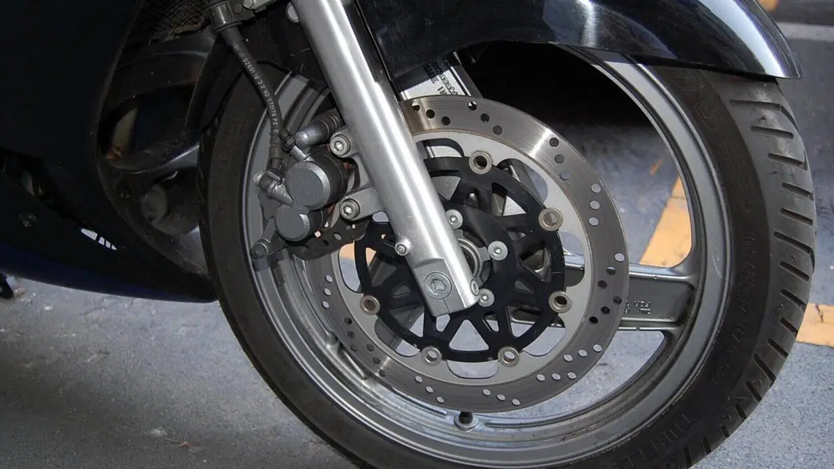 Kawasaki   (8)