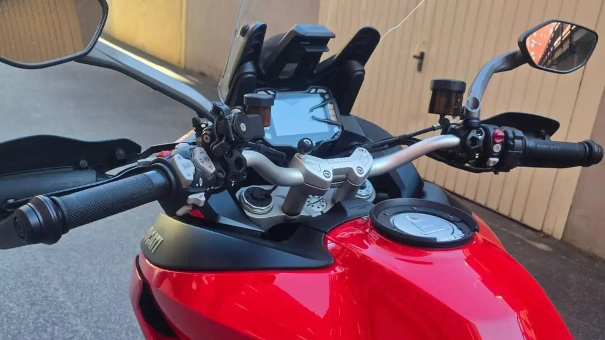 Ducati Multistrada V2 S (2022 - 24)  (5)