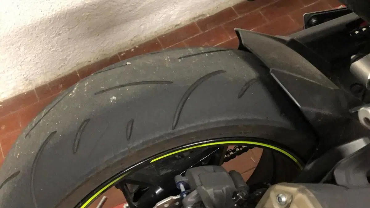 Kawasaki Z 900 (2017 - 18)  (7)