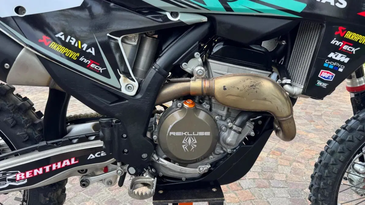 KTM 250 SX-F (2024)  (8)