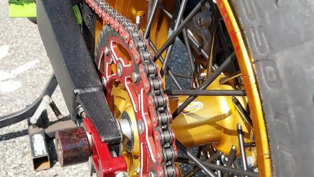 Honda CRF 450R (2003 - 04)  (4)