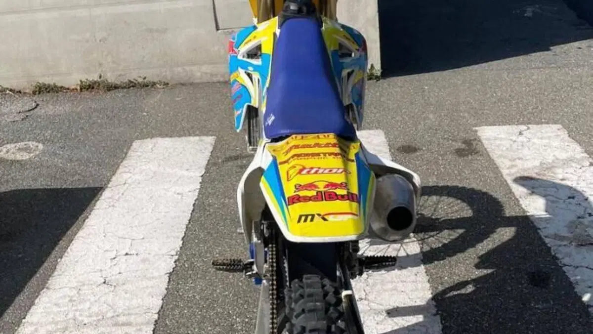 Suzuki RM-Z 250 (2008 - 11)  (3)