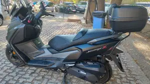Sym Joymax 300 Z (2025 - 26)  (2)