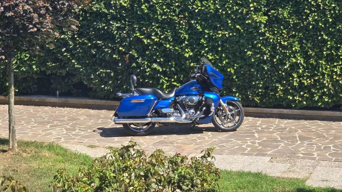 Harley-Davidson Street Glide (2024 - 26)  (2)
