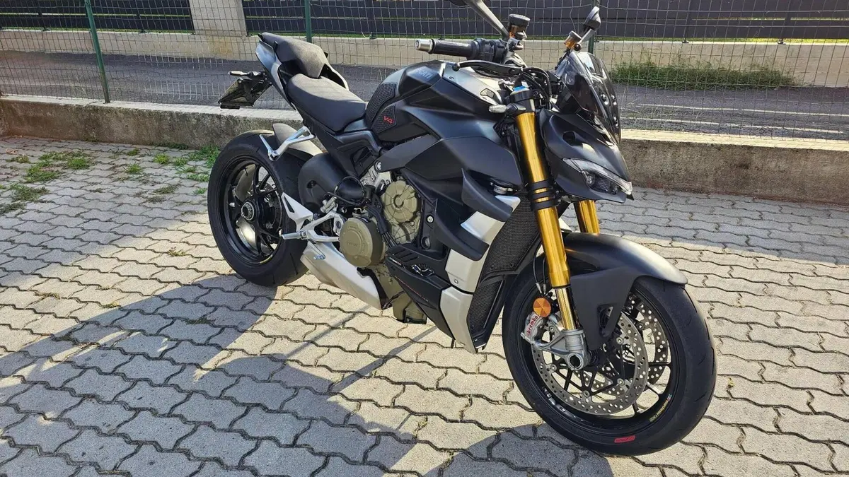 Ducati Streetfighter V4 1100 S (2021 - 22) 