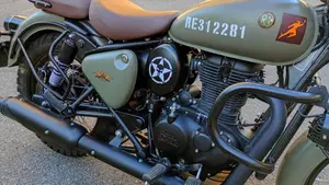 Royal Enfield Classic 350 (2021 - 26)  (10)