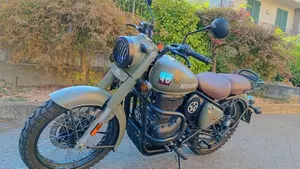 Royal Enfield Classic 350 (2021 - 26)  (12)
