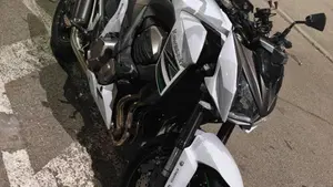 Kawasaki Z 800 ABS (2012 - 16) 