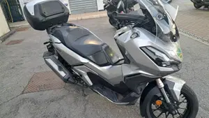 Honda ADV 350 (2022 - 24)  (3)