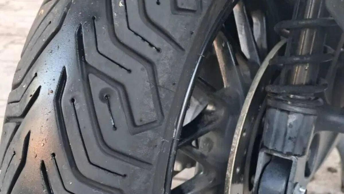 Honda ADV 350 (2022 - 24)  (6)