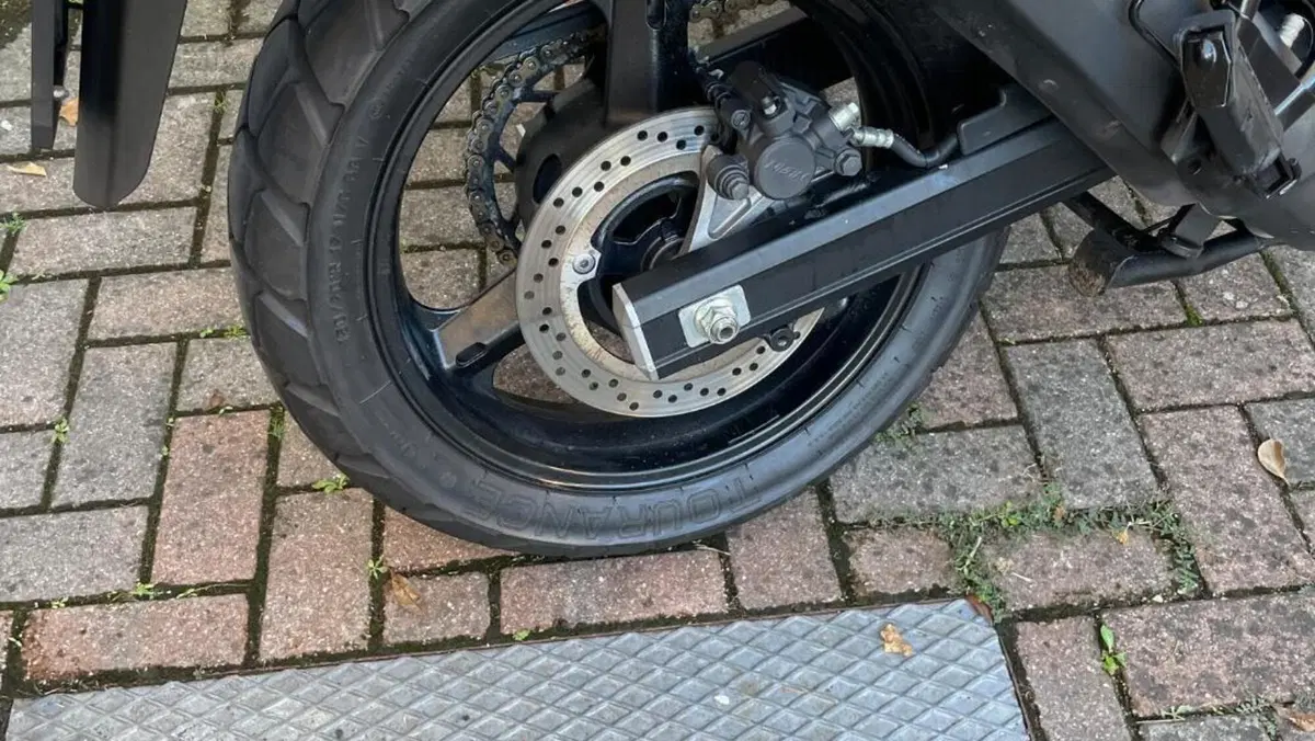 Suzuki V-Strom 650 (2008 - 11)  (4)