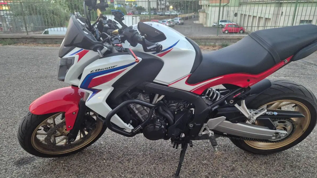 Honda CB 650 F ABS (2014 - 17)  (3)