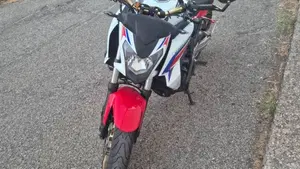 Honda CB 650 F ABS (2014 - 17)  (4)