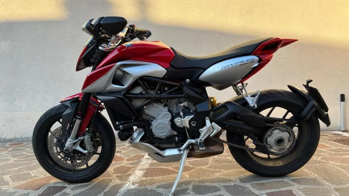 MV Agusta Rivale 800 EAS ABS (2013 - 17) 