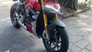 Ducati Streetfighter V4 1100 S (2021 - 22)  (6)