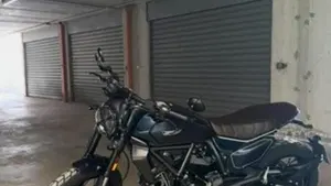 Ducati Scrambler 800 Nightshift (2025 - 26)  (2)