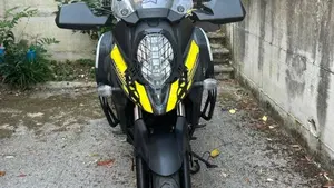 Suzuki V-Strom 650XT (2021 - 25)  (3)